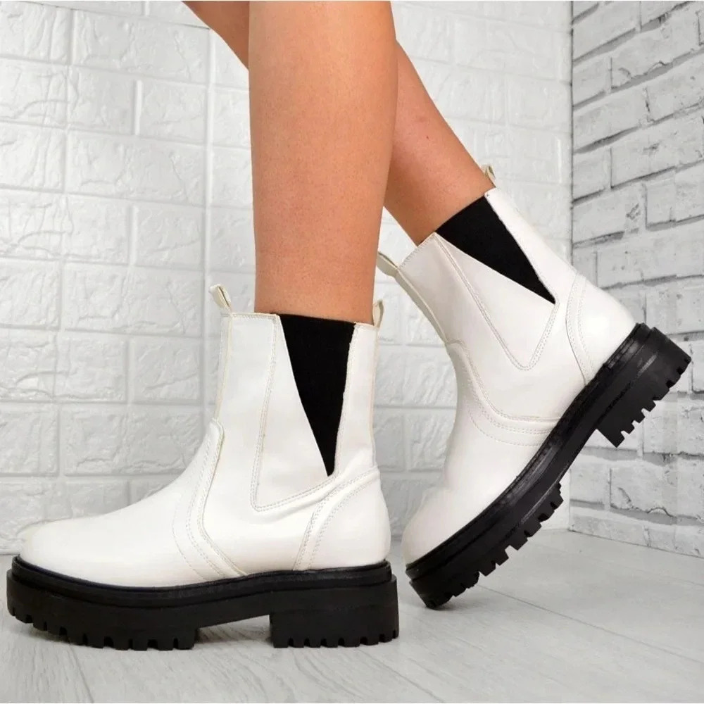 RAID | Brazen Chunky Sole Faux Leather Chelsea Biker Boots / Booties Siz…